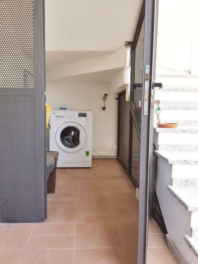 Copernico'S New Apartment Тортоли Экстерьер фото